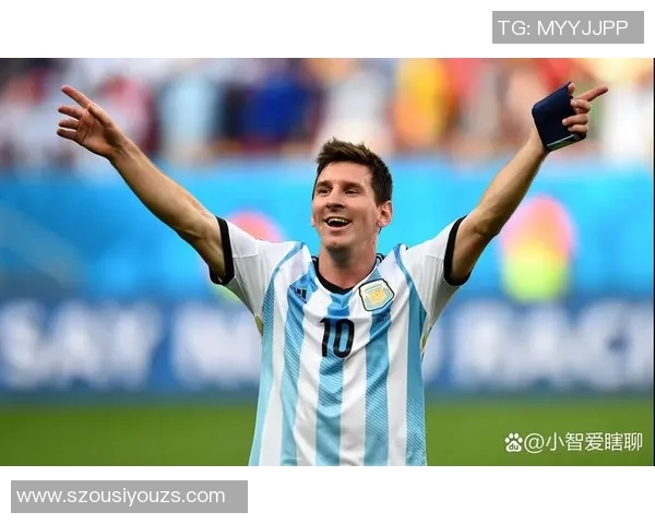 璀璨绿茵传奇闪耀时刻足球巨星化作永恒宝石之光