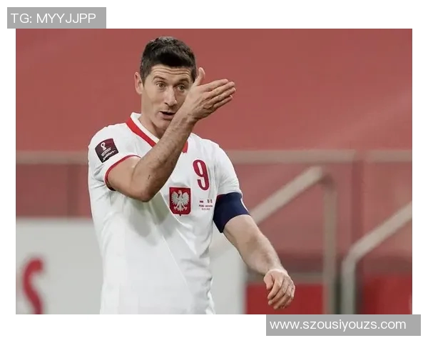 为何足球界频繁更换球星背后的深层原因与影响分析