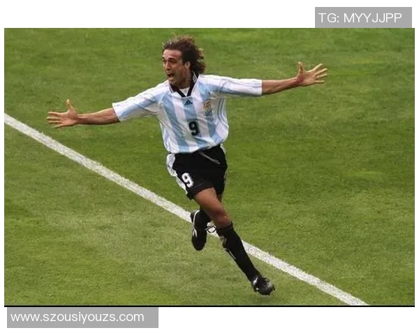 天下足球十大历史球星盘点 谁将成为永恒的绿茵传奇 天下足球十大历史球星盘点 谁将成为永恒的绿茵传奇